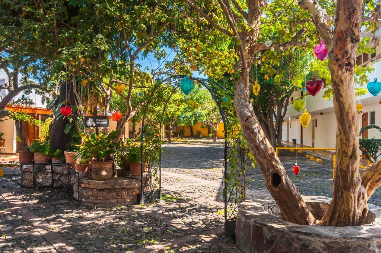 Hotel Isabel Guadalajara Eksteriør billede