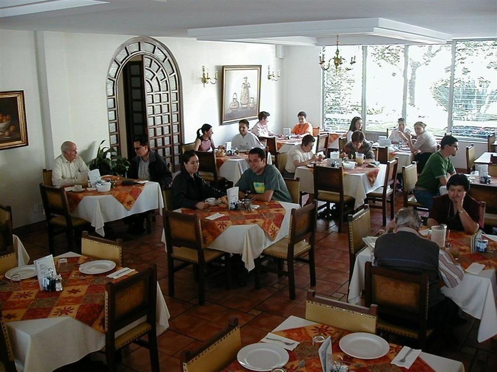 Hotel Isabel Guadalajara Restaurant billede