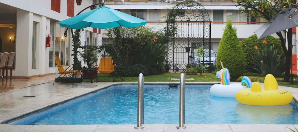 Hotel Isabel Guadalajara Eksteriør billede