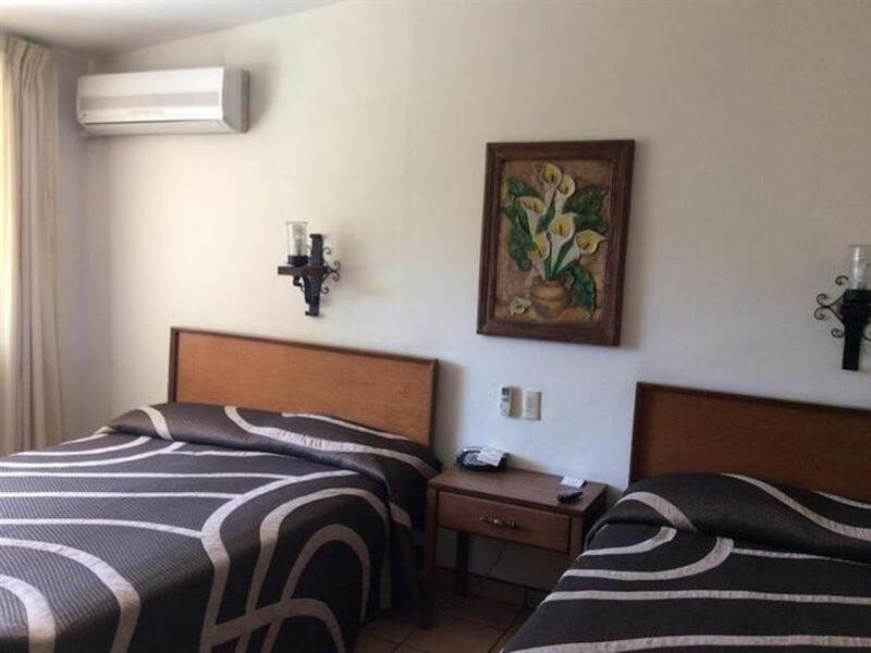 Hotel Isabel Guadalajara Eksteriør billede
