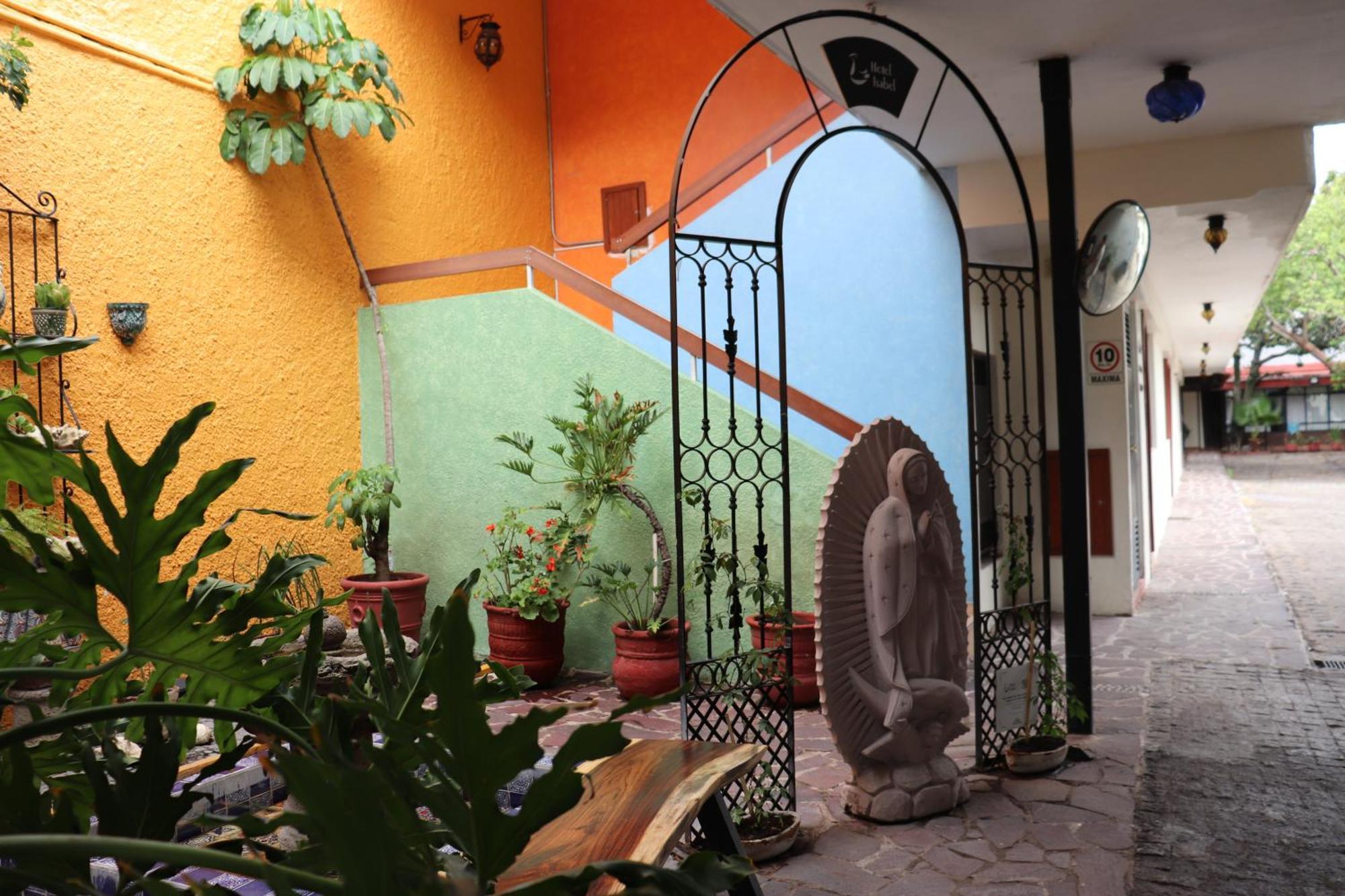 Hotel Isabel Guadalajara Eksteriør billede
