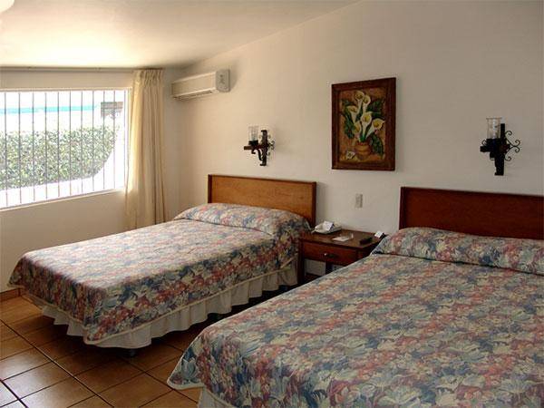 Hotel Isabel Guadalajara Værelse billede